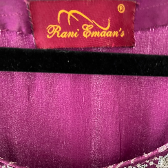 Pakistani designer salwar kameez- Rani Eman- 2 pieces - Picture 4 of 5